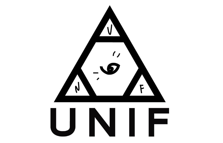 ɼ UNIF ۶̨ʵ罻ƽ̨һƬȻ