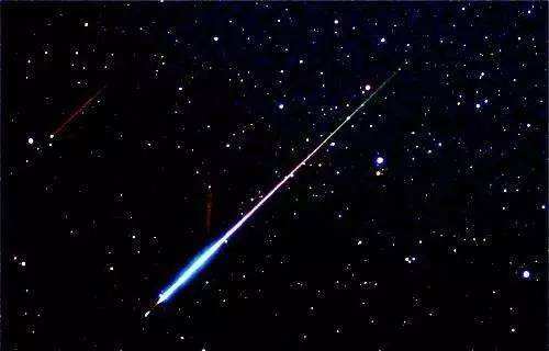 美国佛州夜空闪现火球 气象局证实其为流星