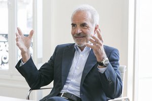 Ralph Toledano η߼ƺʱϻϯ